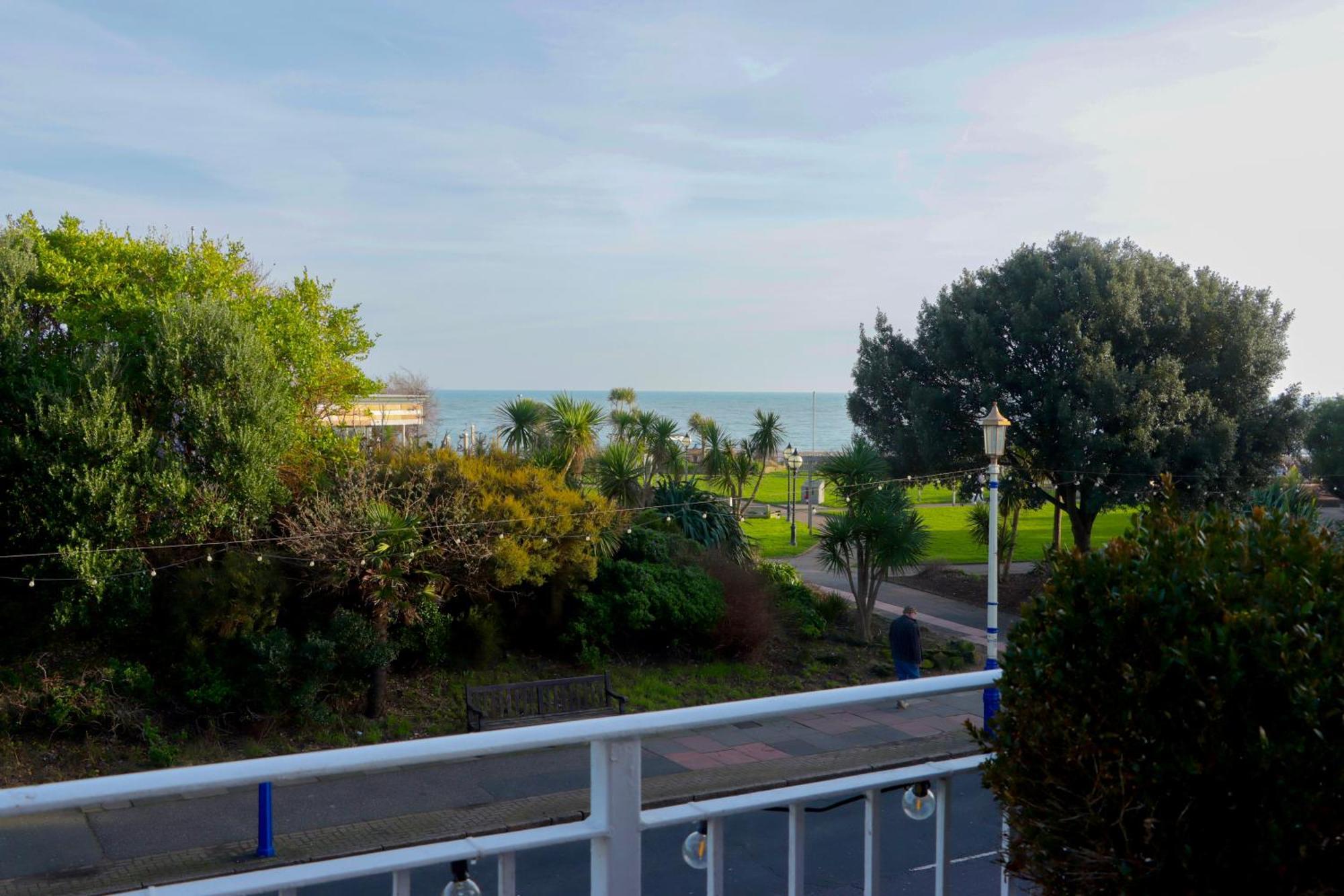The New England Hotel Eastbourne Exterior foto